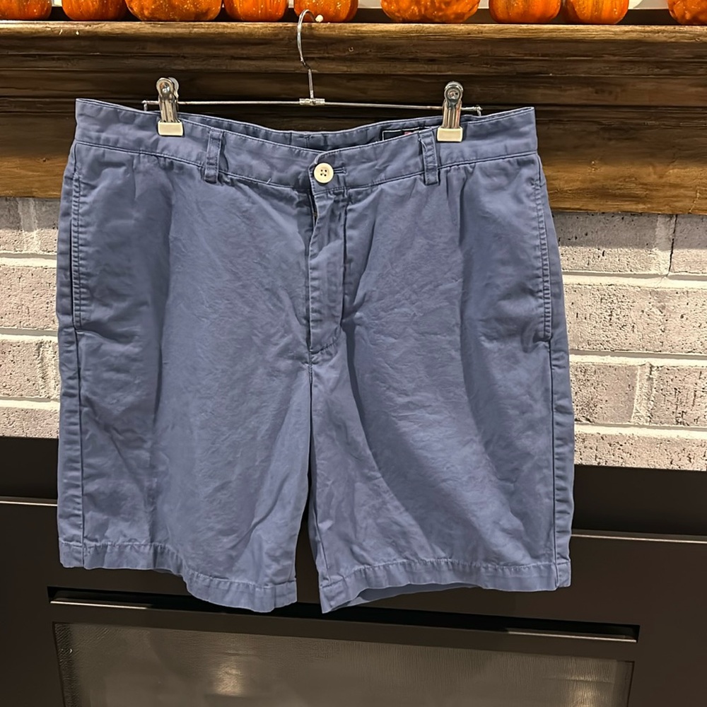 Vineyard Vines shorts